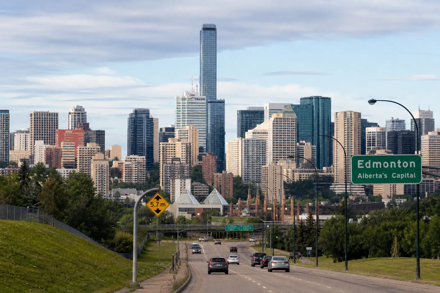 Car Rental in Edmonton, Canada: A Practical Guide