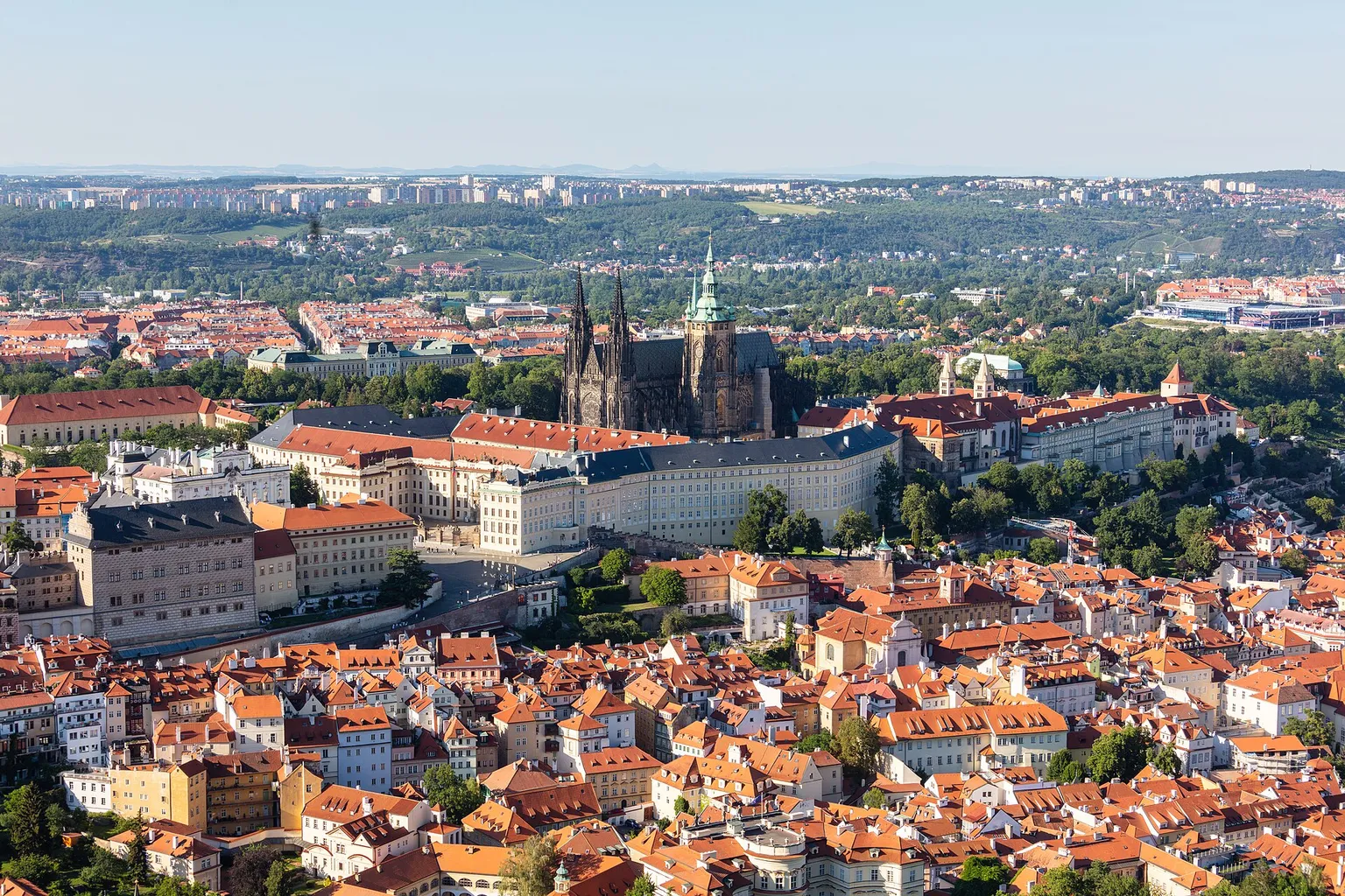 Prague Castle tickets: 4 efficient ways to secure your entry