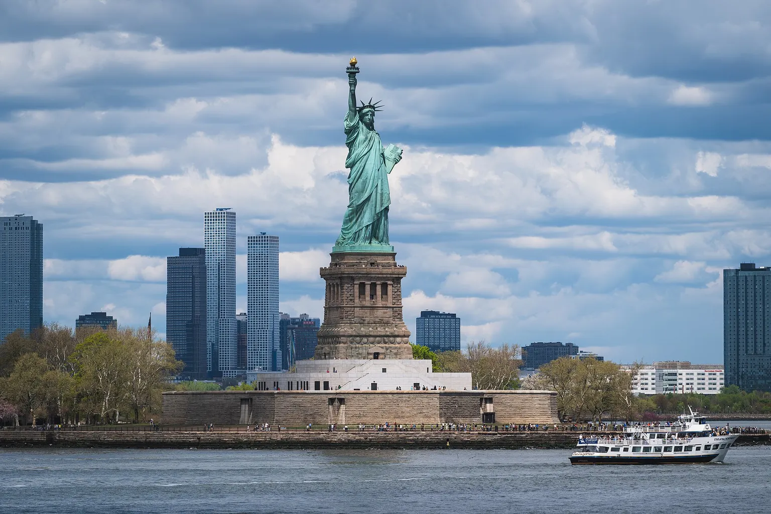 Statue of Liberty tickets: the easiest way to book